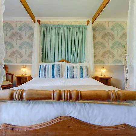 Meadfoot Guesthouse Room Only Accommodation For Adults Guest house Windermere