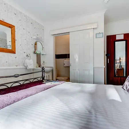 Meadfoot Guesthouse Room Only Accommodation For Adults Windermere