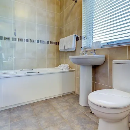 Guest house Meadfoot Guesthouse Room Only Accommodation For Adults 4*