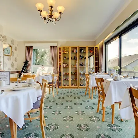 Gasthuis Meadfoot Guesthouse Room Only Accommodation For Adults