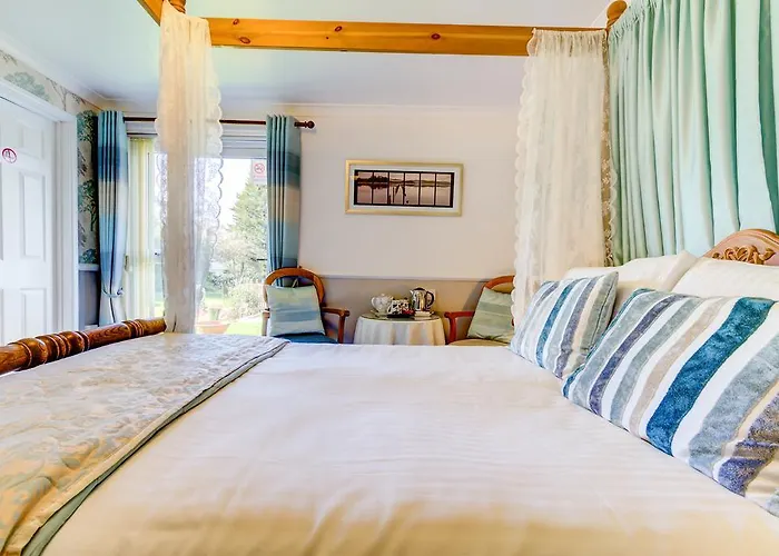 Meadfoot Guesthouse Room Only Accommodation For Adults Gasthof Windermere