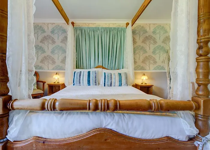 Meadfoot Guesthouse Room Only Accommodation For Adults Gasthof Windermere