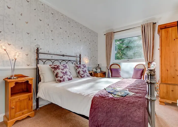 Gasthof Meadfoot Guesthouse Room Only Accommodation For Adults 4*