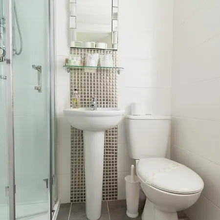Meadfoot Guesthouse Room Only Accommodation For Adults 4*